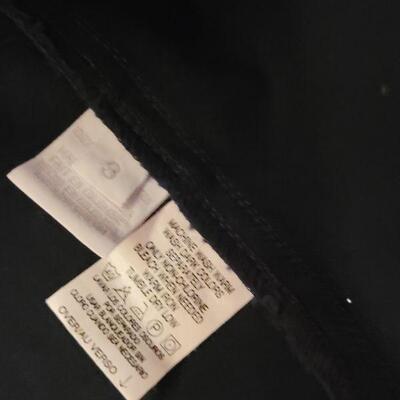 Lot 92: Liz Claiborne Elisabeth Collection Jacket 