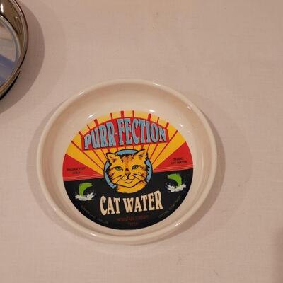 Lot 106: Cat Bowls and Crazy Circle Cat Toy