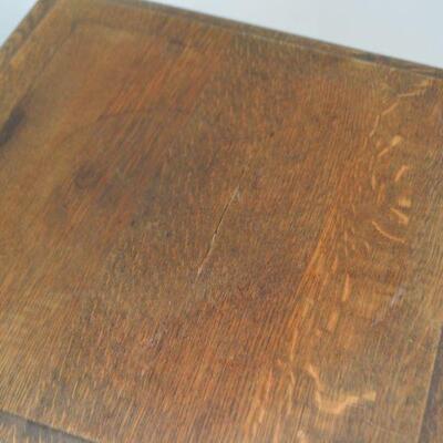 LOT 574  ANTIQUE WOOD TABLE