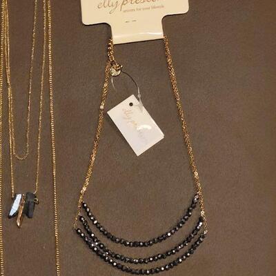 Lot 117: New (2) Necklaces