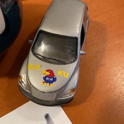 Lot 844 - KU car and New Car Fund jar