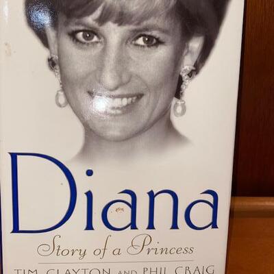 Lot 849 - Diana- Story of a Princess Book