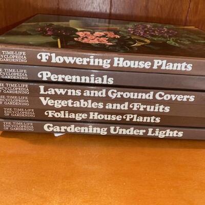 Lot 850 - Time Life Gardening Books