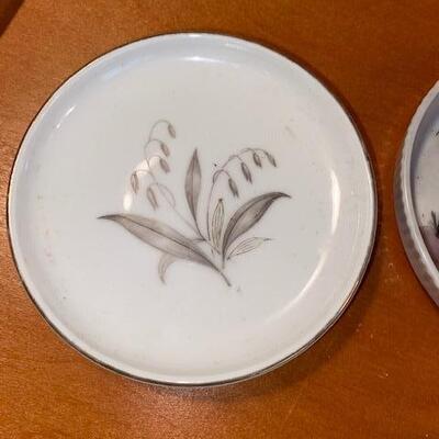 Lot 852 - Vintage items