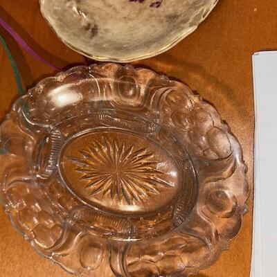 Lot 852 - Vintage items