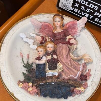 Lot 853 - Assorted items