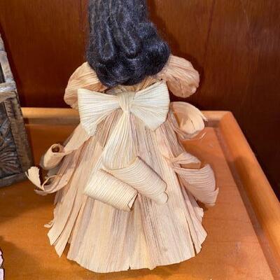 Lot 860 - Music box, organizer and corn husk doll