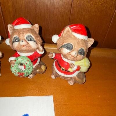 Lot 862 - Home Interiors Christmas Raccoons 