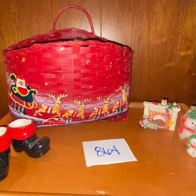 Lot 864A - Christmas items