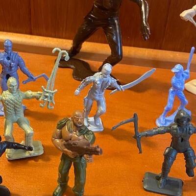 Lot 897 -  Vintage cowboys and Indians and other figures