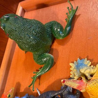 Lot 898- Vintage Dinos 