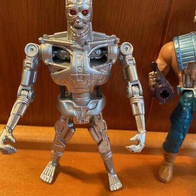 Lot 899 -  Vintage Terminator action figures