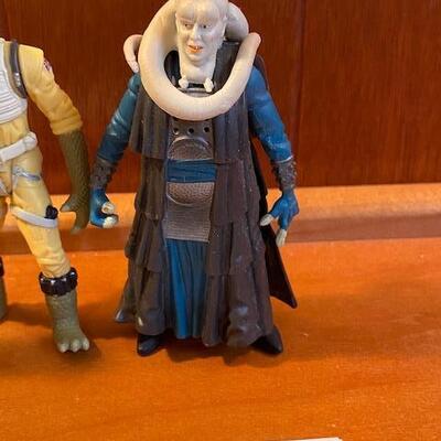 Lot 912 - Vintage Star Wars figurines