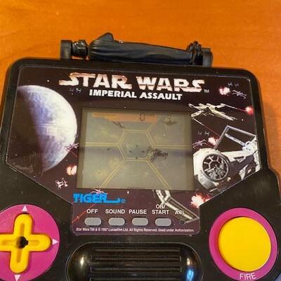 Lot 917 -Star Wars Imperial Assault handheld game