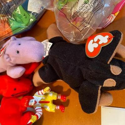Lot 921 - McDonalds Happy Meal toys