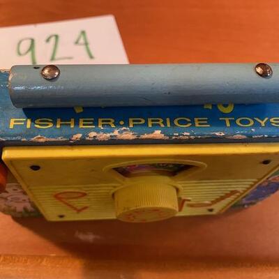 Lot 924 - Vintage Fisher Price Music Box Tv Radio
