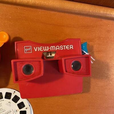 Lot 929 - Vintage View Masters 