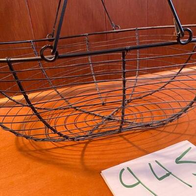 Lot 945 - Metal egg basket