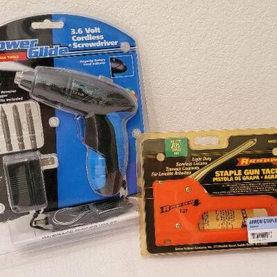 Lot 147: New Tool Bundle - ARROW Staplegun + Cordless Drill