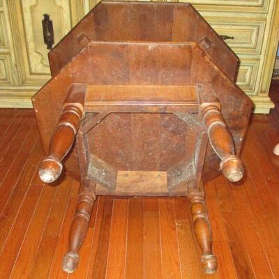 Lot 22 - Moosehead Maine Octagon Table LOCAL PICKUP ONLY