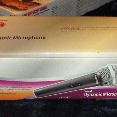 Lot 26 - Radio Shack Vocal Dynamic Microphone.