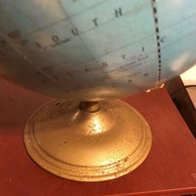 Lot 67 - Vintage Globe