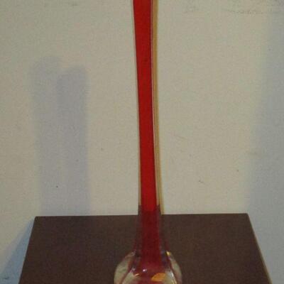 Lot 86 - Red Glass Vase