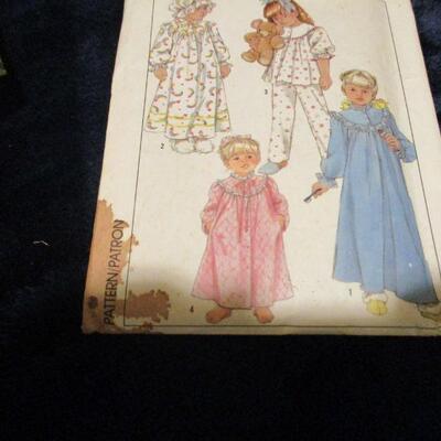 Lot 105 - Vintage Sewing Patterns