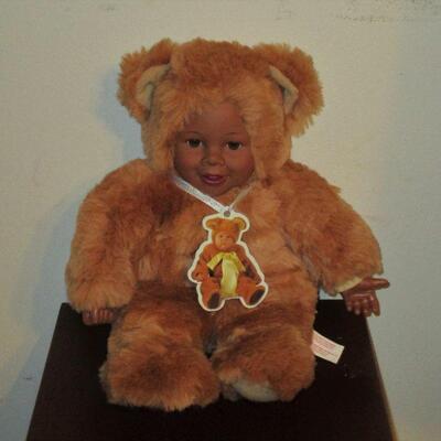 Lot 112 - Anne Geddes Teddy Bear