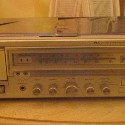 Lot 165 - Soundesign Stereo Model 6827 LOCAL PICKUP ONLY