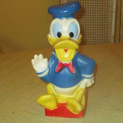 Lot 170 - Playpal Plastics Disney Donal Duck Bank