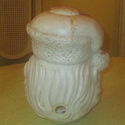 Lot 180 - Blow Mold of Santa's Head