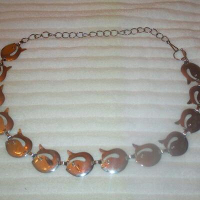 Lot 185 - Silver Tone Metal Whale Belt