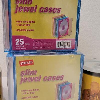 Lot 152: New CD-R Discs + Slim Jewel Cases 