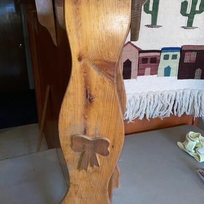 Lot 974 - small Pine side table