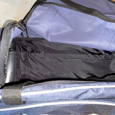 Lot 976 - Eddie Bauer Duffle