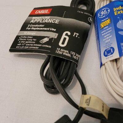 Lot 179: Assorted NEW Extension Cords + Used Light Ballasts
