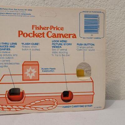 Lot 185: Vintage 1982 NEW Fisher Price Pocket Camera 