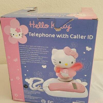 Lot 198: Vintage NEW Hello Kitty Telephone w/ Caller ID