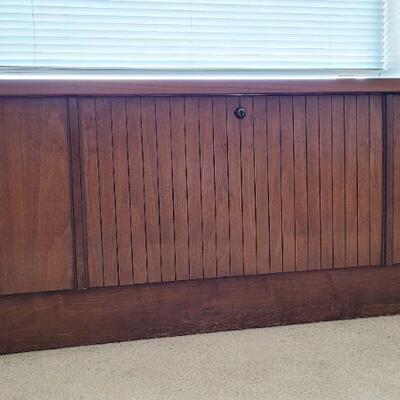 Lot 201: Vintage LANE Mid Century Modern Cedar Chest w/ Original Key 