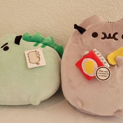 Lot 216: (2) New Hallmark PUSHEEN Plush Stuffed Animals 