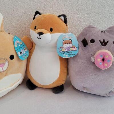 Lot 218: (3) New Stuffed Plush Animals