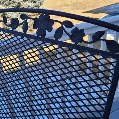 Lot 219: Metal Outdoor Adjustable Lounge Chair