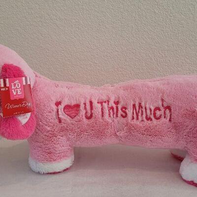 Lot 228: NEW Large 28" Long VALENTINES Stuffed Weiner Dog 