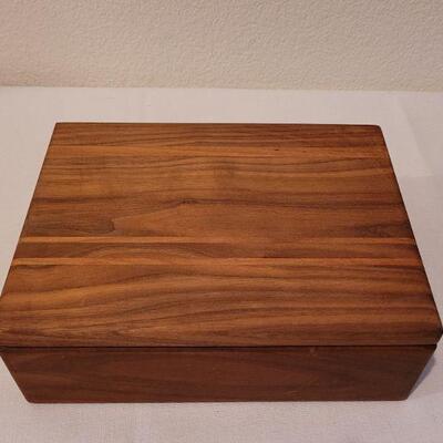 Lot 241: Handcrafted Walnut & Cherry Jewelry Box by Lee Strohm & Patrick Barrett