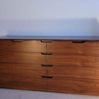 Lot 243: Mid Century Modern Lane Walnut Dresser  