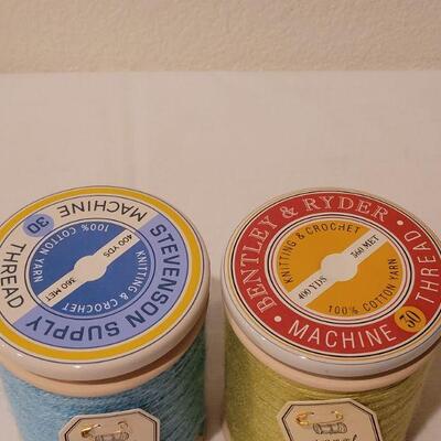 Lot 260: (2) New Large Spool Candles (Fresh Linen)