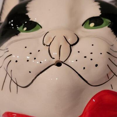 Lot 263:  Vintage Cat with String Mouth and Scissors  Babbacombe Devon, England 