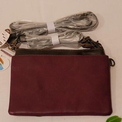 Lot 265: New Chala Cat Purse, Book and Purse Charm