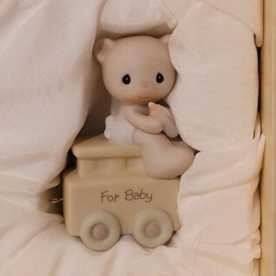 Lot 284: NEW Precious Moments Baby Birthday Train